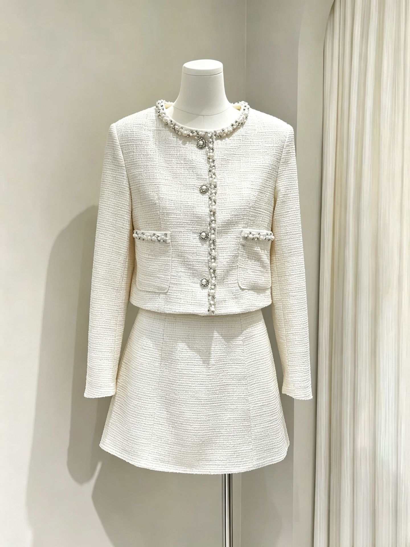Jackets - Damesmode Tweedelige Jasset: Diamant O-hals Mouwloze