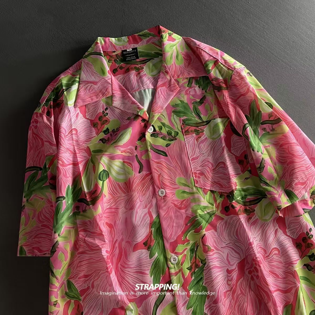 Vintage Strand Blusas Roeping  - Vintage Hawaiian Floral Shirt recensie en prijs