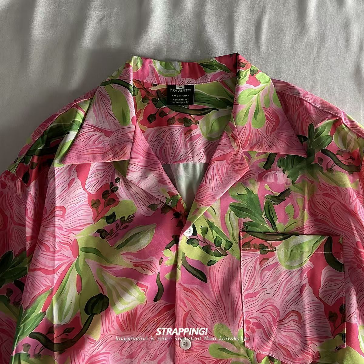Vintage Strand Blusas Roeping  - Vintage Hawaiian Floral Shirt recensie en prijs